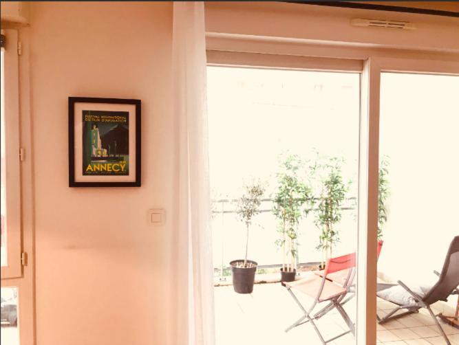 Spacious Modern 2 Bedroom Flat Great Location Old Town + Lake Annecy Bagian luar foto